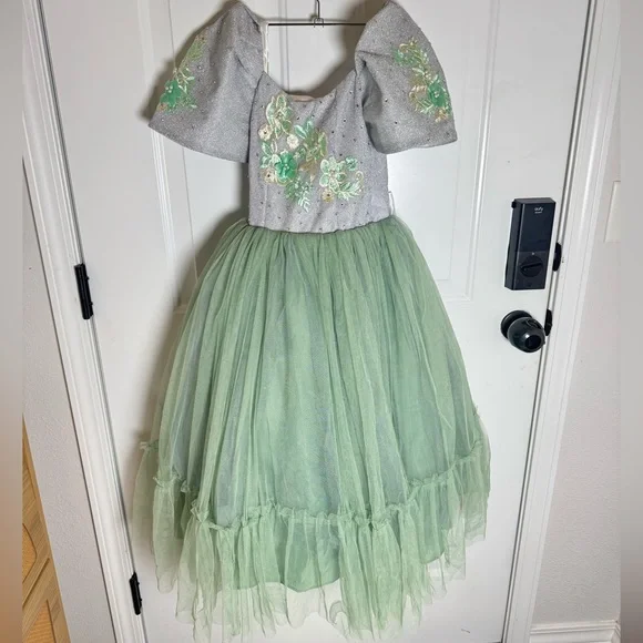 green emerald velvet dress Green Duchess Filipiniana Gown main image 1
